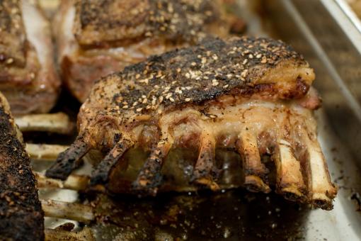 Rack d'agneau au sésame